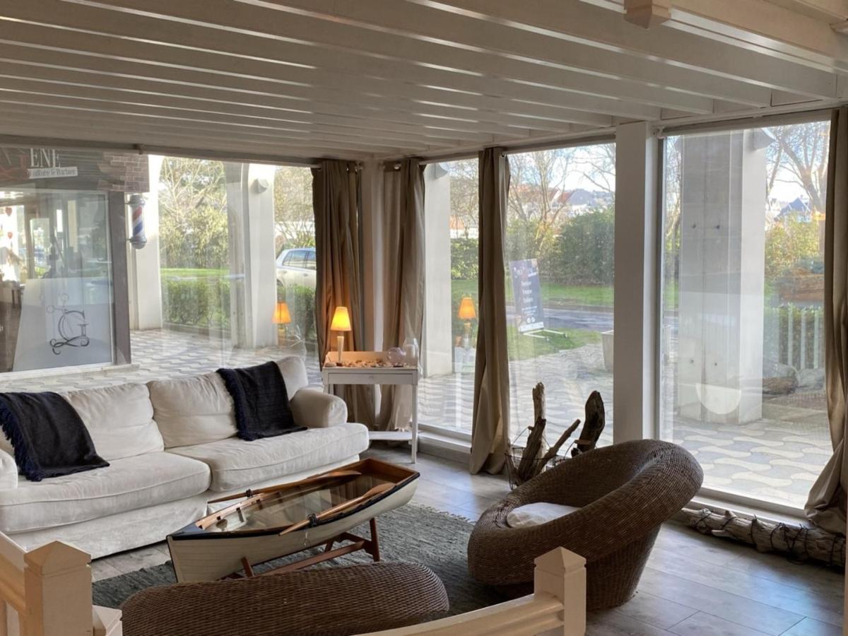Grand Duplex En Front De Mer Avec 3 Chambres, Animaux Acceptes, Equipements Complets, Cabourg - Fr-1-487-321 المظهر الخارجي الصورة